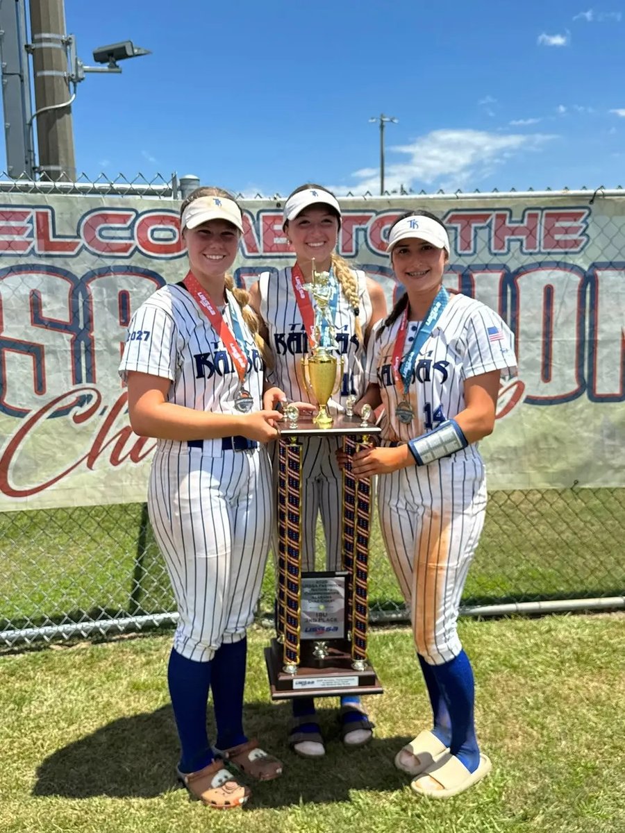 Team Kansas Hall 16U (@teamkansashall) on Twitter photo Couple of big home runs from this three girls in tight situations. Annika with two bombs and one crushed ball each by Lyla and Sabra. <a href="/AnnikaWhitcomb/">Annika Whitcomb</a> <a href="/1223LjH/">Lyla Hamblin</a> <a href="/SabraBergh2027/">Sabra Bergh</a> <a href="/EState_Softball/">Emporia State Softball</a> <a href="/GoShockersSB/">Wichita State Softball</a> <a href="/jewellsoftball/">William Jewell Softball</a> <a href="/OmahaSB/">Omaha Softball</a> <a href="/jccc_softball/">JCCC Softball</a> <a href="/kcroossb/">Kansas City Softball</a> <a href="/MoStateSoftball/">Missouri State Softball</a> Couple of big home runs from this three girls in tight situations. Annika with two bombs and one crushed ball each by Lyla and Sabra. <a href="/AnnikaWhitcomb/">Annika Whitcomb</a> <a href="/1223LjH/">Lyla Hamblin</a> <a href="/SabraBergh2027/">Sabra Bergh</a> <a href="/EState_Softball/">Emporia State Softball</a> <a href="/GoShockersSB/">Wichita State Softball</a> <a href="/jewellsoftball/">William Jewell Softball</a> <a href="/OmahaSB/">Omaha Softball</a> <a href="/jccc_softball/">JCCC Softball</a> <a href="/kcroossb/">Kansas City Softball</a> <a href="/MoStateSoftball/">Missouri State Softball</a>