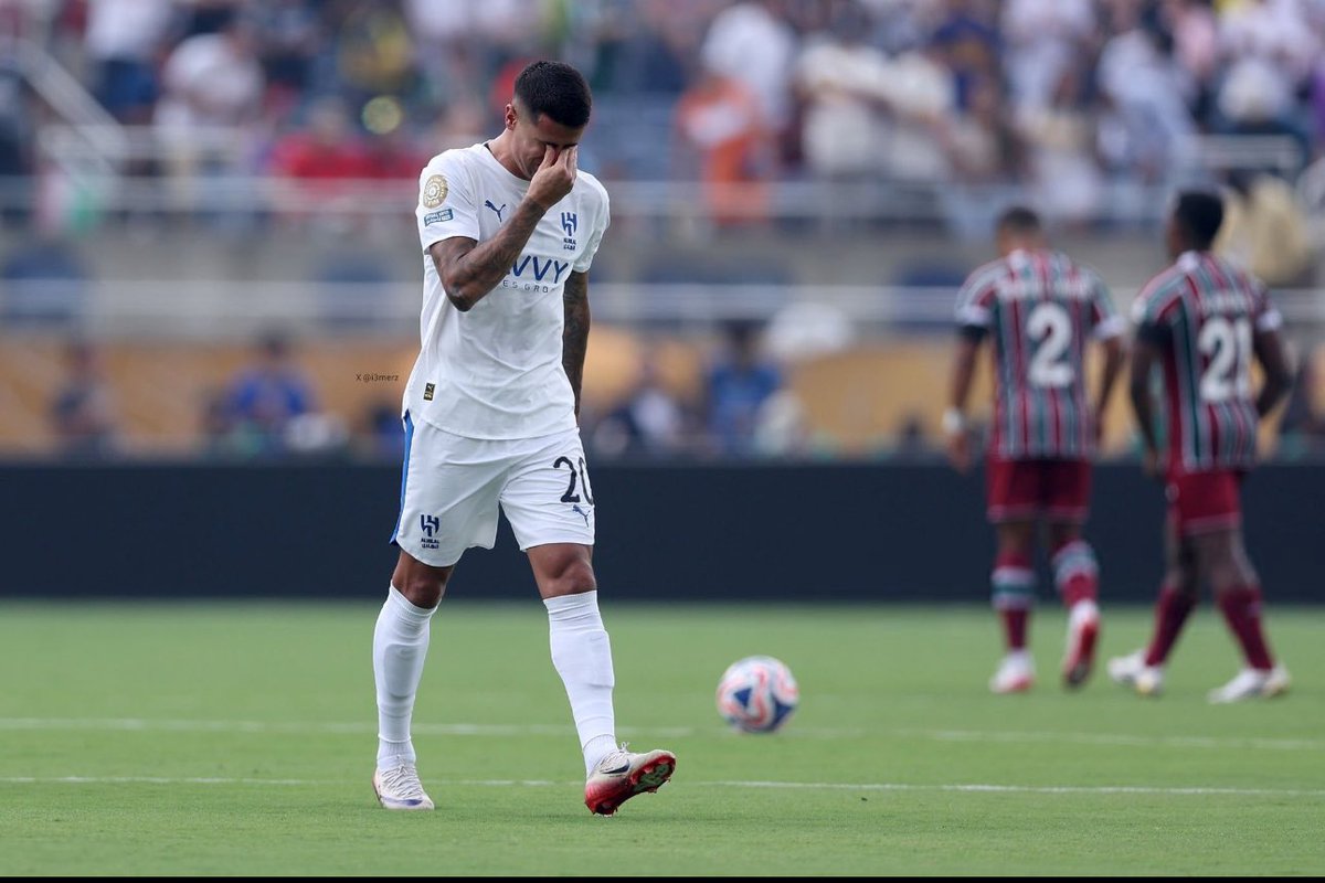 3zl09's tweet photo. كانسيلو أقل لاعبي #الهلال تقييمًا بالشوط الأول ❌

تكفى صحصح شوي قاعد تسوي اغلاط بديهيه ماحد يسويها!! https://t.co/L6yTkipPRI