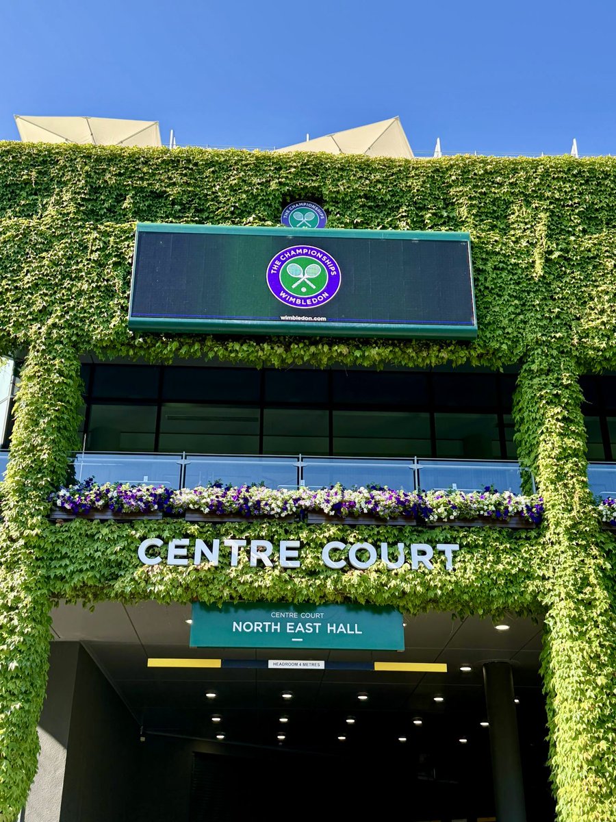 ORRECO1's tweet image. What a work place and what views at the incredible @Wimbledon Championship 2025 in SW19. Team @ORRECO1 are delighted to be here, at one of the most iconic venues in all of world sport.
#SportsScience #DataScience #AI #Recovery #Biomarkers #tennis #wimbledon