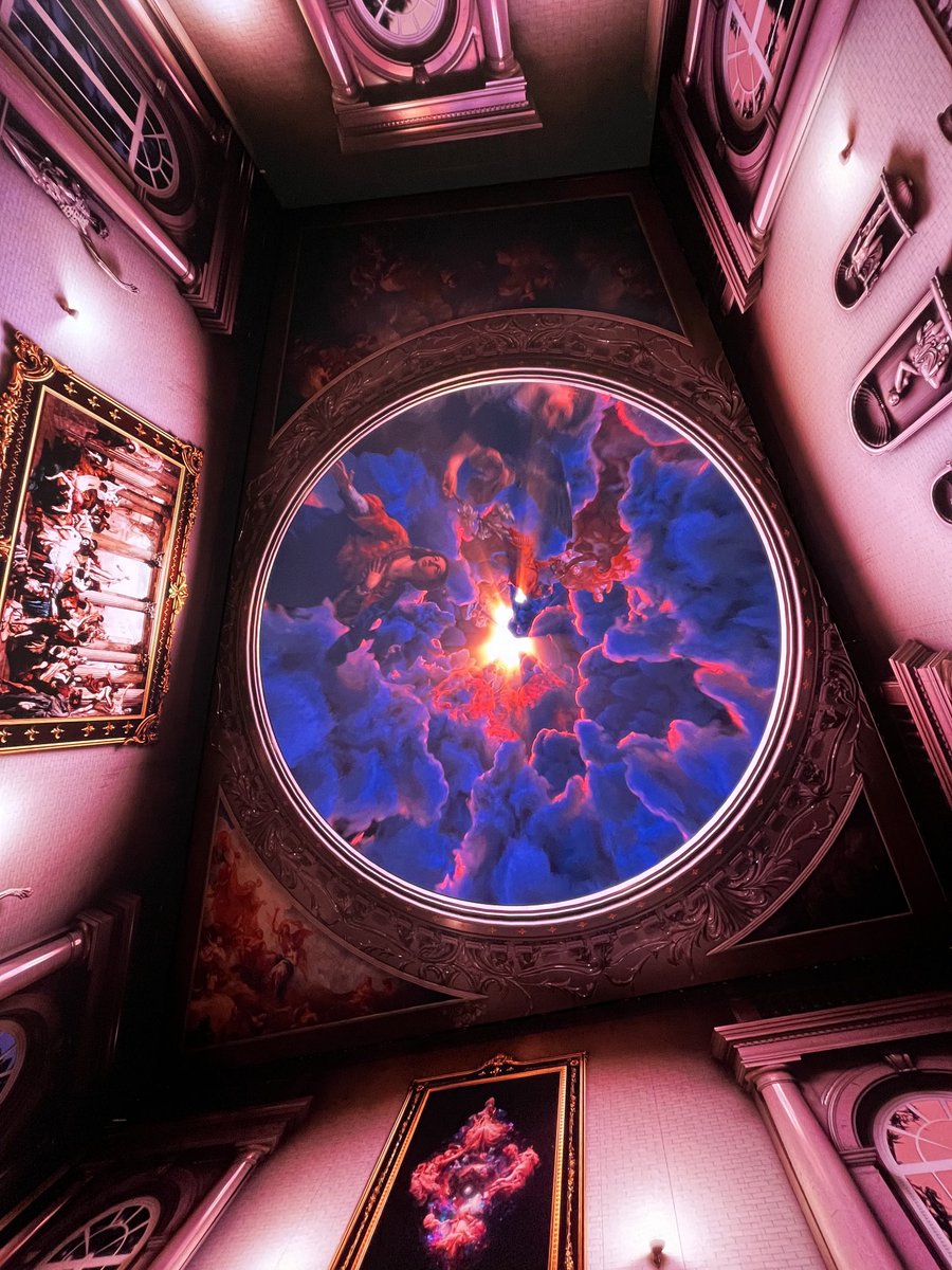 MrPhoebus's tweet image. No, not Italy, but Tottenham Court Road: The Summer Palace, a dramatically immersive (free) installation by Agustin Vidal Saavedra, @OuternetGlobal