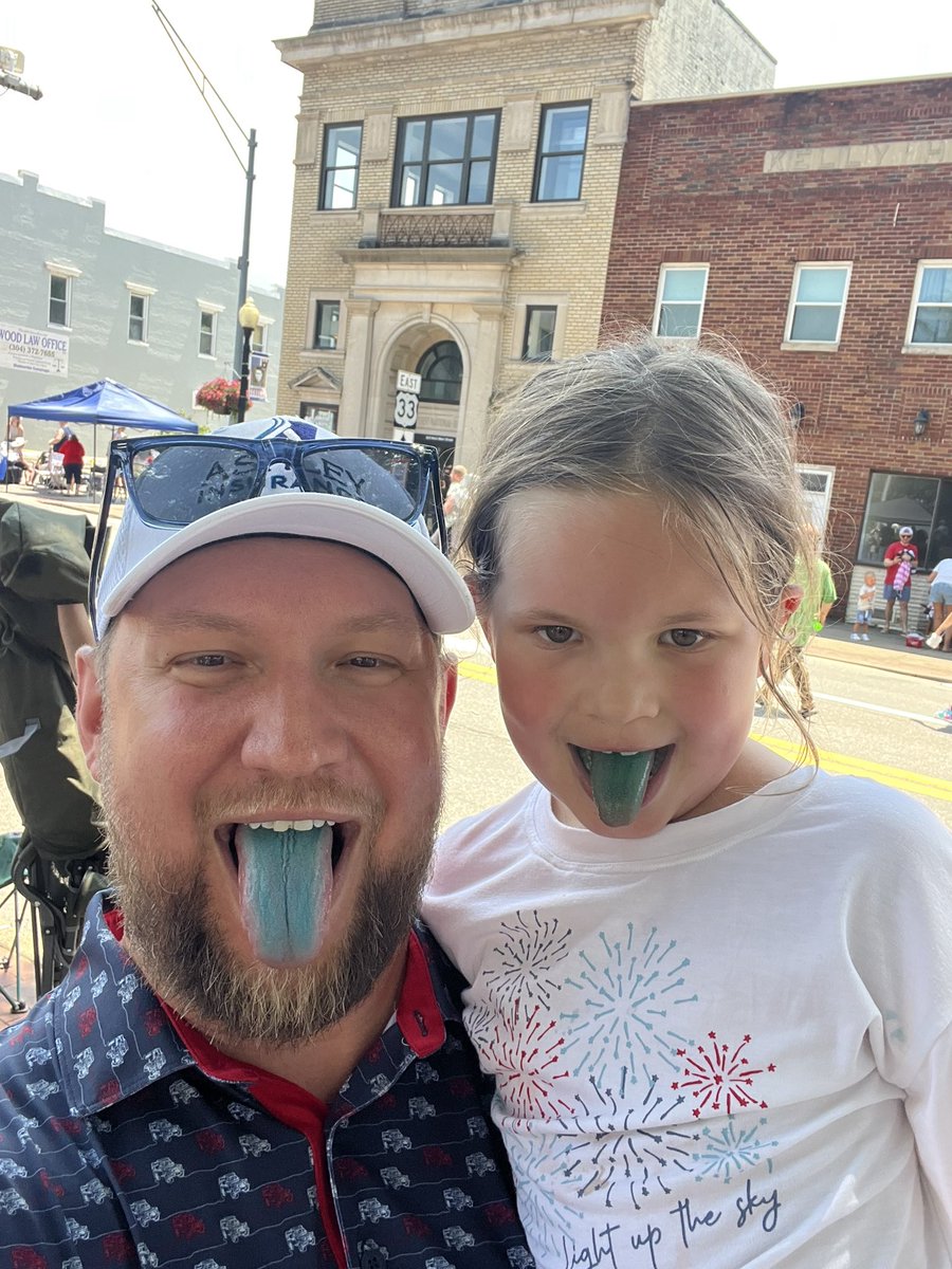 BenAshleyWV's tweet image. Awesome time today at the Ripley 4th of July parade! Happy Independence Day! 😎🇺🇸