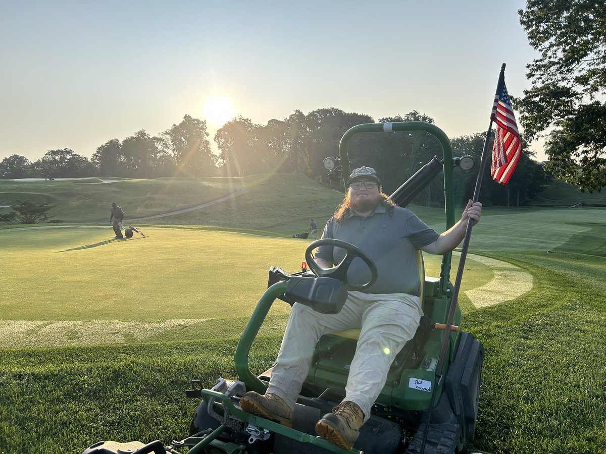 🇺🇸🇺🇸🇺🇸Happy 4th <a href="/UnionLeagueGolf/">Union League Golf</a> #Torresdale ⛳️🏌️🏌️‍♀️