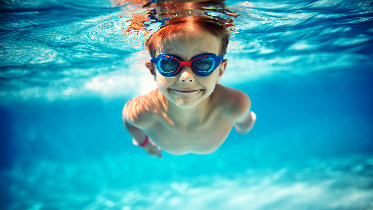 Summer is finally here! 😎

These hot days are perfect for keeping cool at public pools, wading pools and splash pads. 

Check out Peel Public Health’s inspection results here: 
rmop.hedgerowsoftware.com/Portal/PoolsHo…