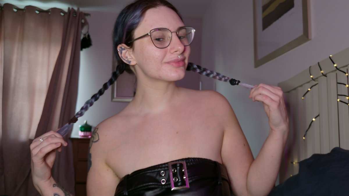 Creating a darkfans account so you guys can see my most depraved shit.. 😉- Also just invested in a *very* nice camera.. stay tuned