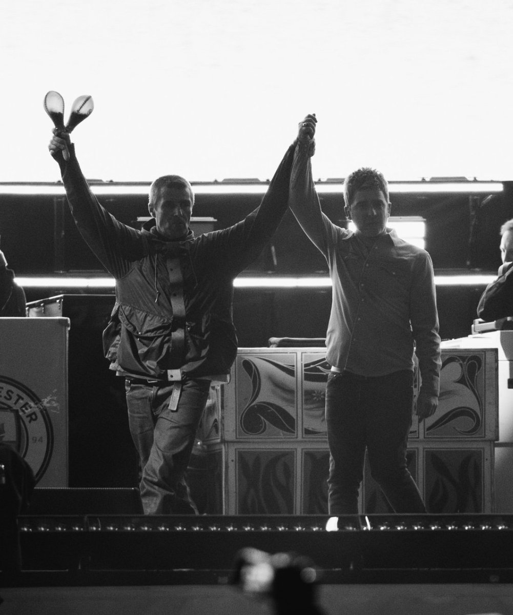 ROCKline 🎧 tweet media