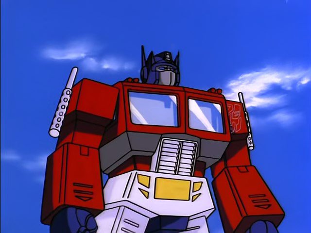 MrCPQ4PS2's tweet photo. RT if Optimus Prime is the only red white and blue entity you’ll always respect regardless of what he represents https://t.co/mJWrcyRett