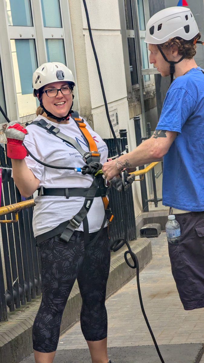 chrissy80s's tweet image. Abseil done!! Sponsorship total is still going up. Can I reach the £500 target by midnight?... @ChelwestFT justgiving.com/page/christine…