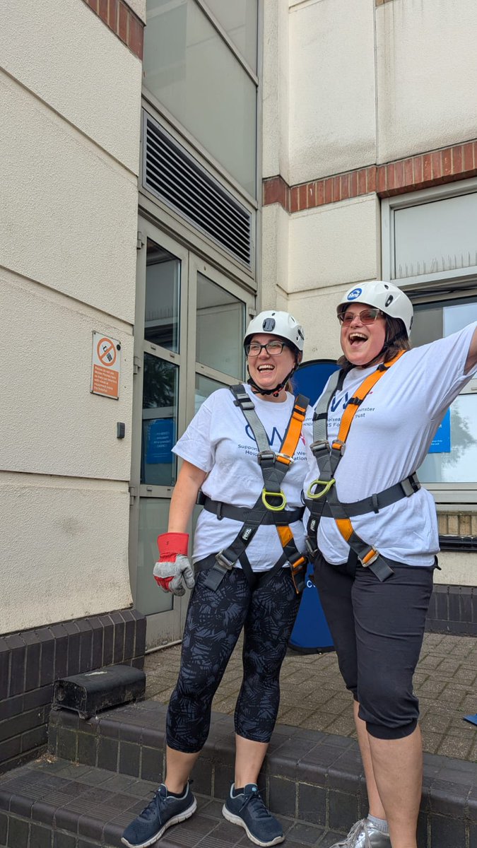 chrissy80s's tweet image. Abseil done!! Sponsorship total is still going up. Can I reach the £500 target by midnight?... @ChelwestFT justgiving.com/page/christine…