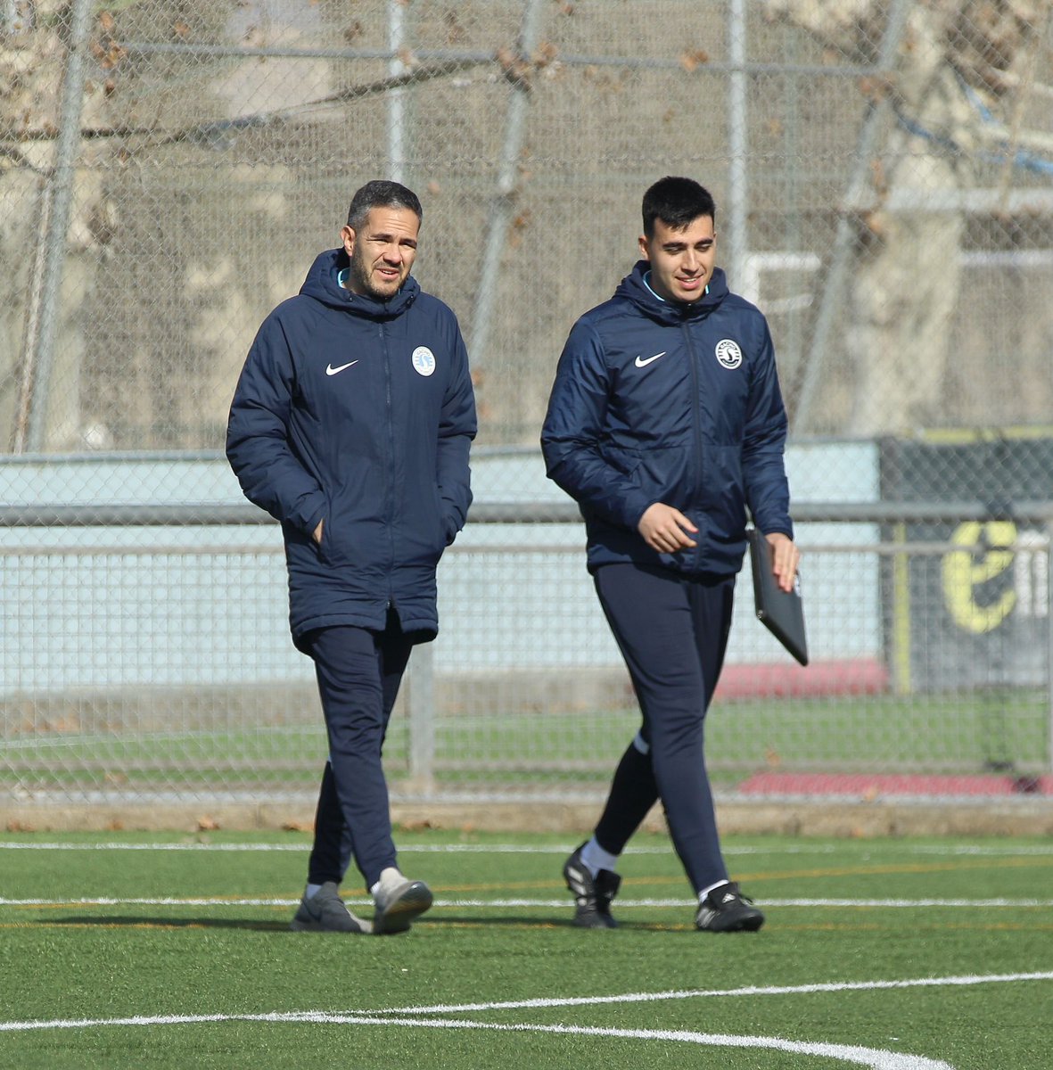 𝗧𝗿𝗮𝗯𝗮𝗷𝗼 𝗲 𝗶𝗹𝘂𝘀𝗶𝗼́𝗻 ⚽️💼

¡A por todas! 🤍💙
