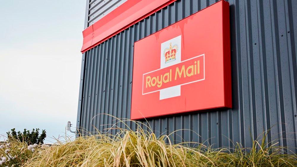 CWU members to vote on Royal Mail pay agreement - Printweek printweek.com/content/news/c…
