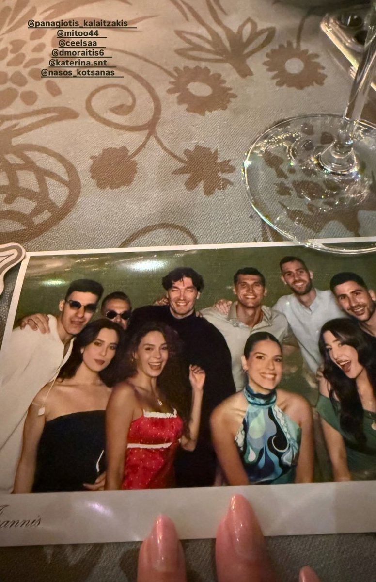 Ebru Şahin instagramdan yeni bir hikaye paylaştı! 💫
#EbruŞahin