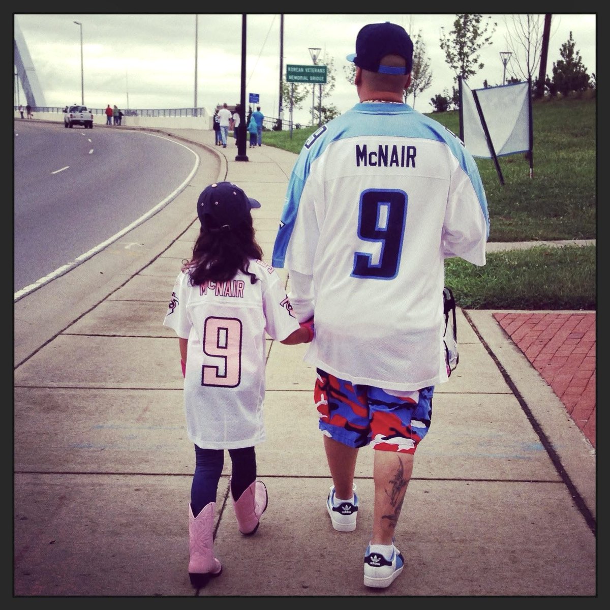 smaxdaddy's tweet image. #fbf Happy 4th of July… and never forget… #ripmac #mcnair @Titans #TitanUp #titans