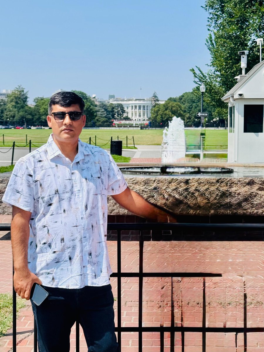 F_Bashari's tweet photo. Happy 4th! https://t.co/eytcDt9iM9
