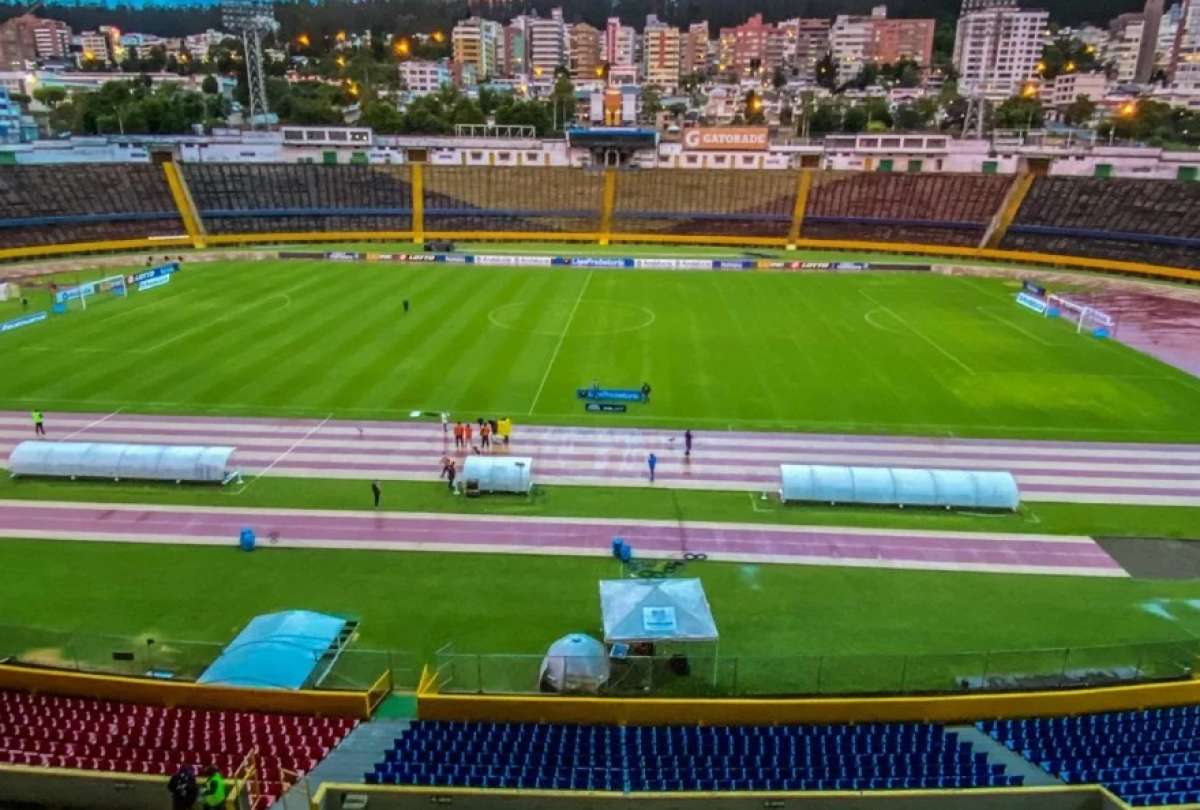 #Ecuador #Pichincha #Quito: "Acción de protección devuelve el estadio Olímpico Atahualpa a la Concentración Deportiva de Pichincha is.gd/GweQL3"