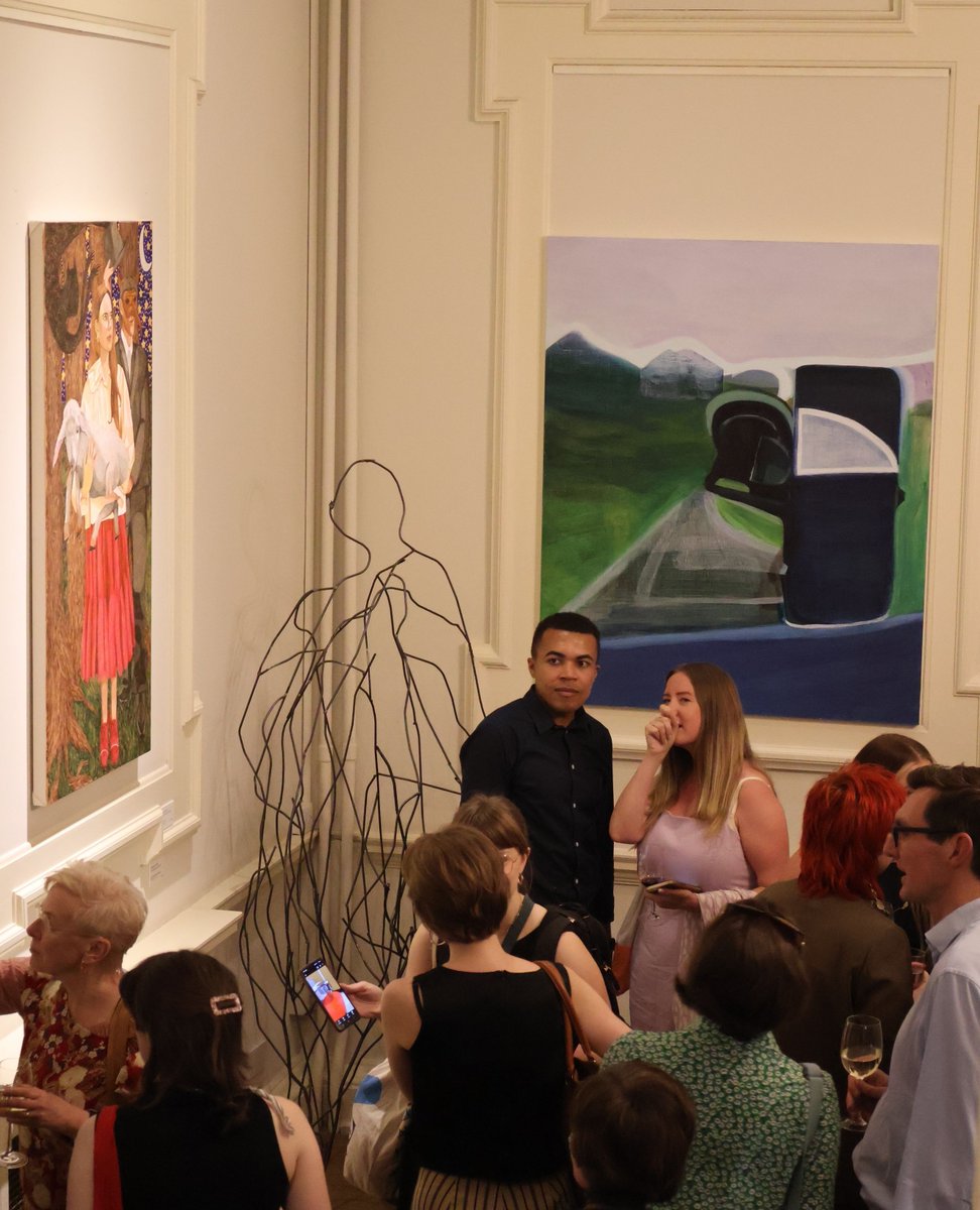 🎨 Spaceshifting opens in 7 days – an exhibition where sculpture moves across time, space and borders. Curated in partnership with the Royal Society of Sculptors. RSVP here: l8r.it/47RT

📷️ RBA Rising Stars 2025

@roslarts #ContemporaryArt #ArtExhibition