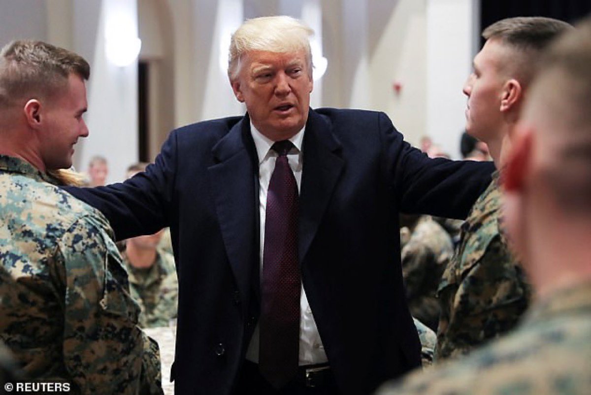 🚨تم نشر المزيد من مشاة البحرية في عدة ولايات أمريكية لمساعدة إدارة الهجرة والجمارك في ترحيل المهاجرين غير الشرعيين.