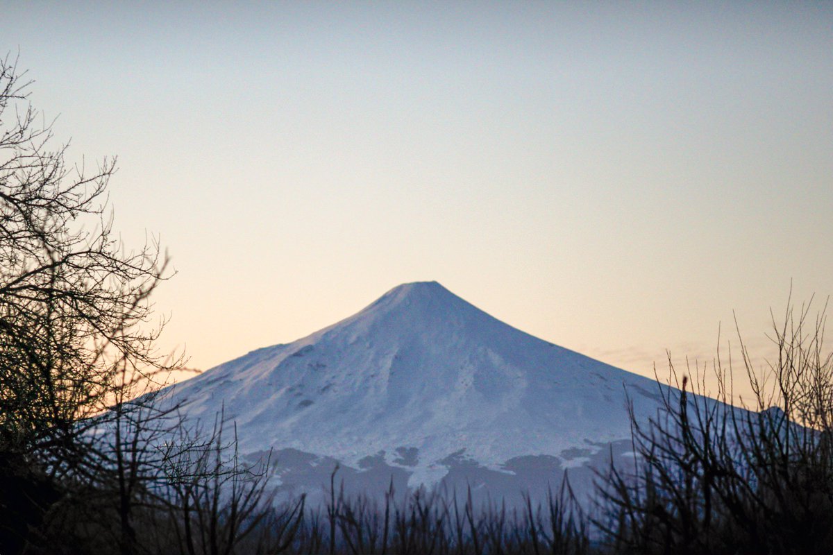 El amanecer de hoy en Villarrica #volcanvillarrica