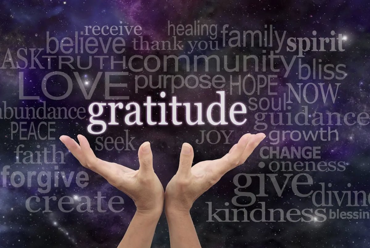 However you celebrate the day today, stay safe! And take a moment to think about and thank all of the healthcare professionals who are on the job today, giving up family time to take care of you and yours. Happy #4thofJuly! #IndependenceDay #HealthcareWorkers #PatientExperience