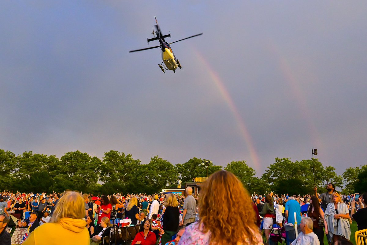NassauExec's tweet image. Happy 4th of July! Yesterday we kicked off the weekend with TD Bank’s “Celebrate America” Fireworks & Drone Show at Eisenhower Park. Thank you to TD Bank Long Island for sponsoring this awesome annual event! God bless the USA! 🇺🇸