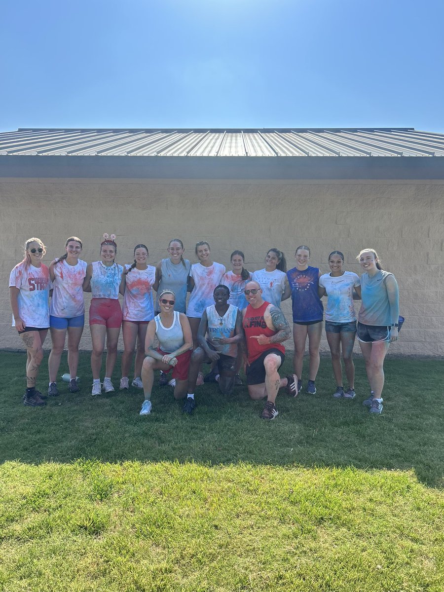 redwolfvoice's tweet image. The Red, White & Blue Color Run is always such a fun way to start the 4th. Was awesome to have @AStateSoccer join the race this morning while raising money for our friend, @JC_RWRC.
A big thank you to everyone who came out!
