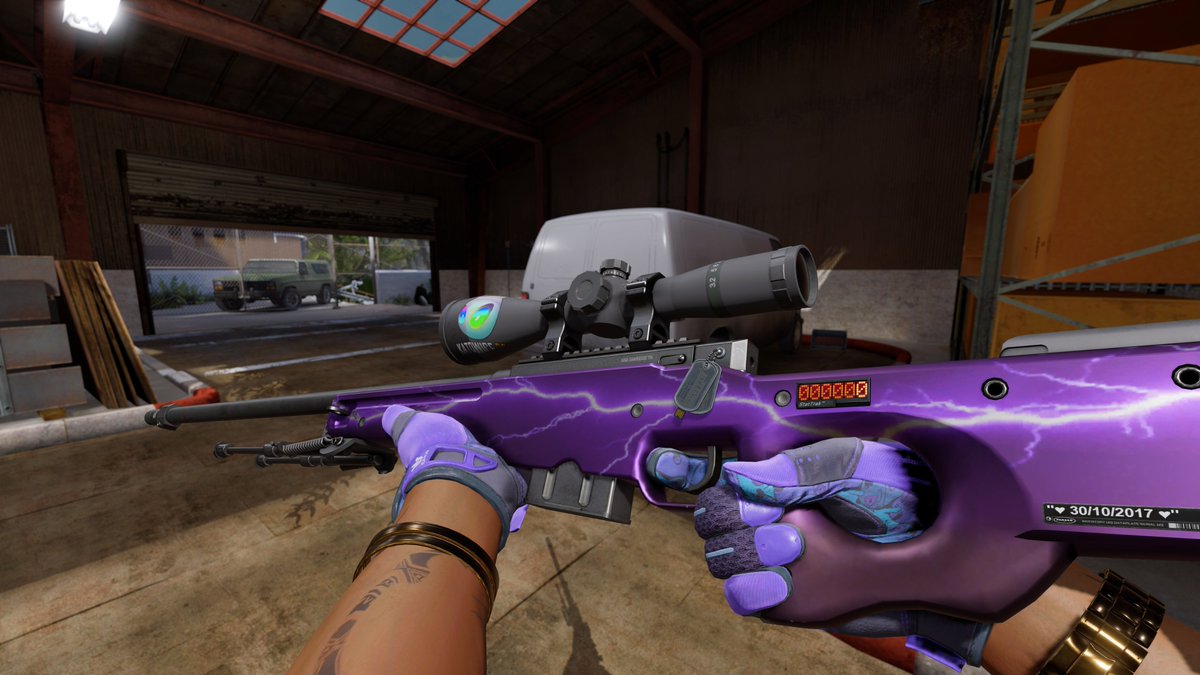 !! Pick Up !!

Time for another K14 Grail to hit my inventory, this time its another BANGER as always :P 

The reason why this is a grail to me is because its the only ST Dignitas Lightning strike that has ever been Publicly traded so that makes it a Top Tier AWP for me. 

Also