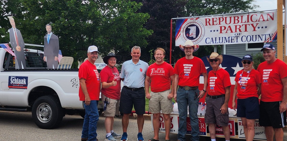 Rep Ron Tusler joined us this am at the Hilbert 4th of July parade.  Thank you to Rep. Tusler and our volunteers!  Happy 4th of July Calumet County!