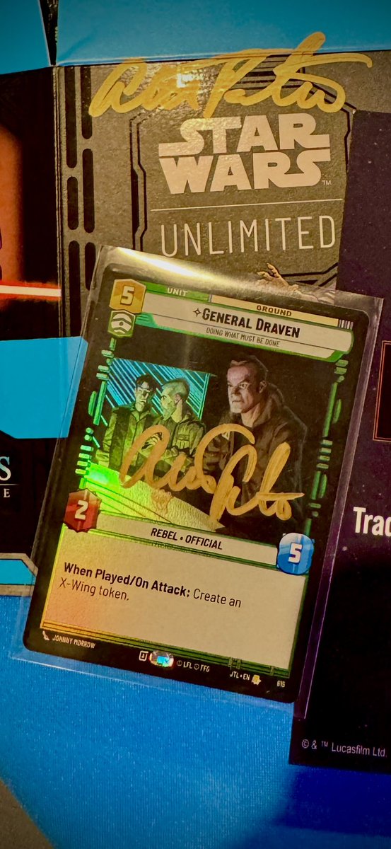 BigLittleUnbox's tweet image. #AD What an amazing day at Disney HQ! Not only did I get my hands on the new STAR WARS: Unlimited Legends Of The Force cards but I also got to have a great conversation with Alastair Petrie (General Draven) I still have some packs to open 👀 Thanks to @Disney @StarWarsUK…