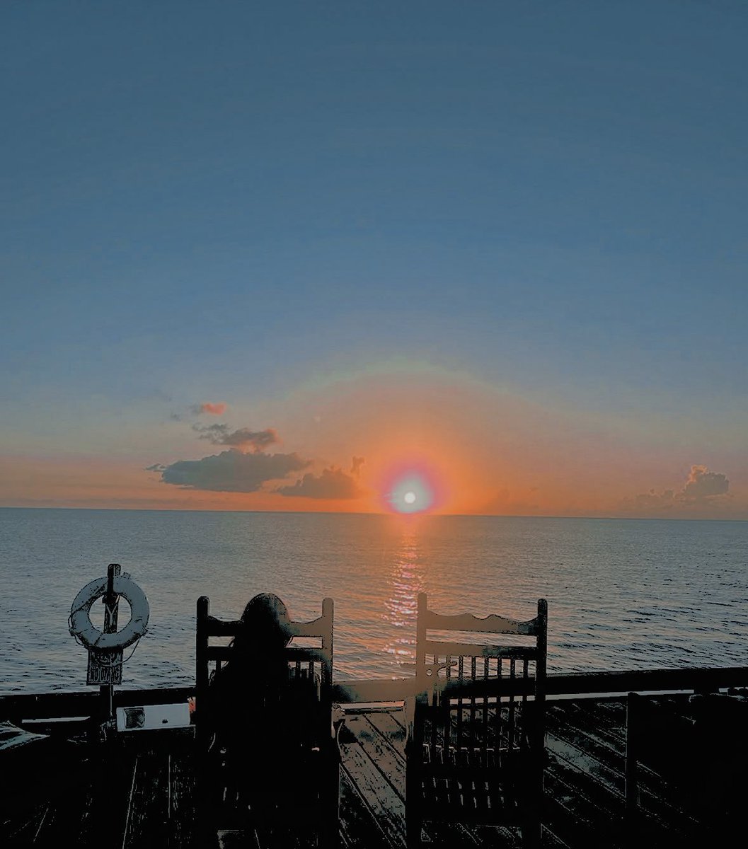 honeystillness's tweet image. 𝒎urph  and   i  will  be  
here  until  fireworks :)