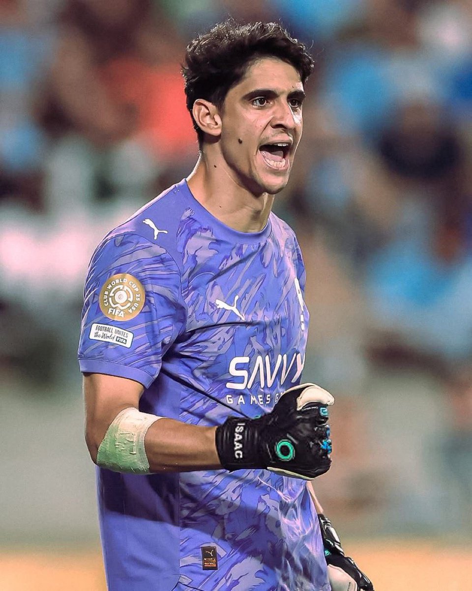 #الهلال_فلومينينسي

أبو الجمايل وحمّال الثّقال