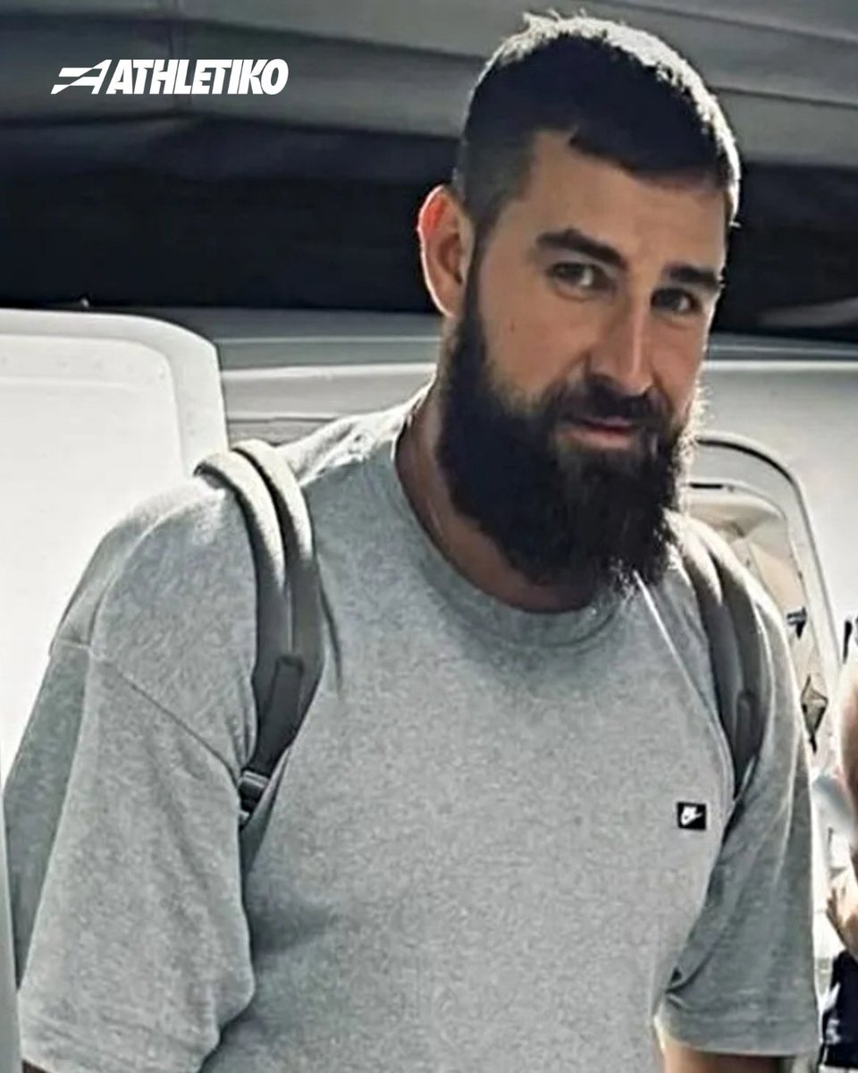 athletiko_gr's tweet image. 💥 ΕΦΤΑΣΕ!

Η πρώτη φωτογραφία του Λιθουανού γίγαντα στην Ελλάδα!

#paobc #valanciunas