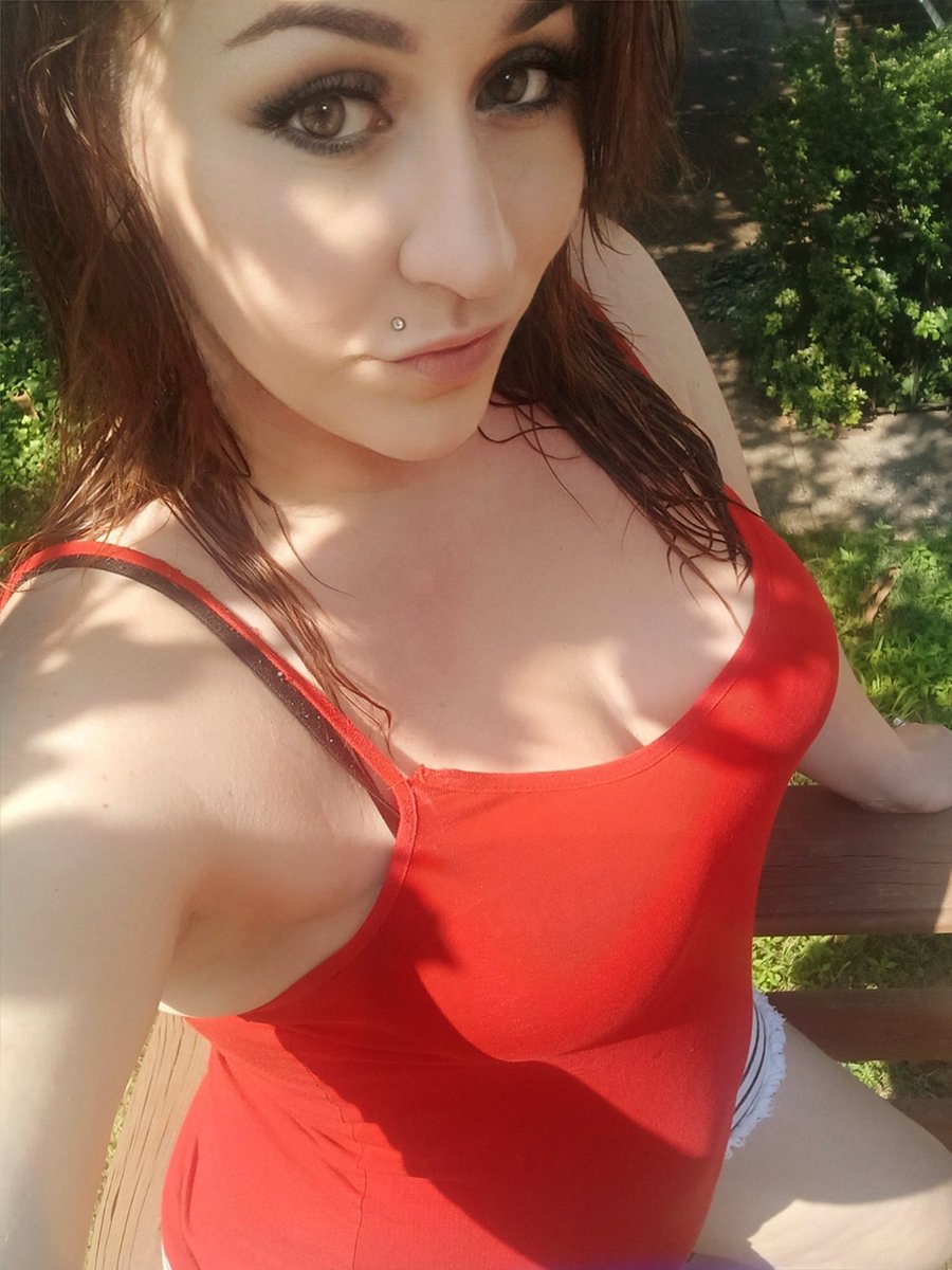 Happy 4th❤️🤍💙 let's start the weekend off right