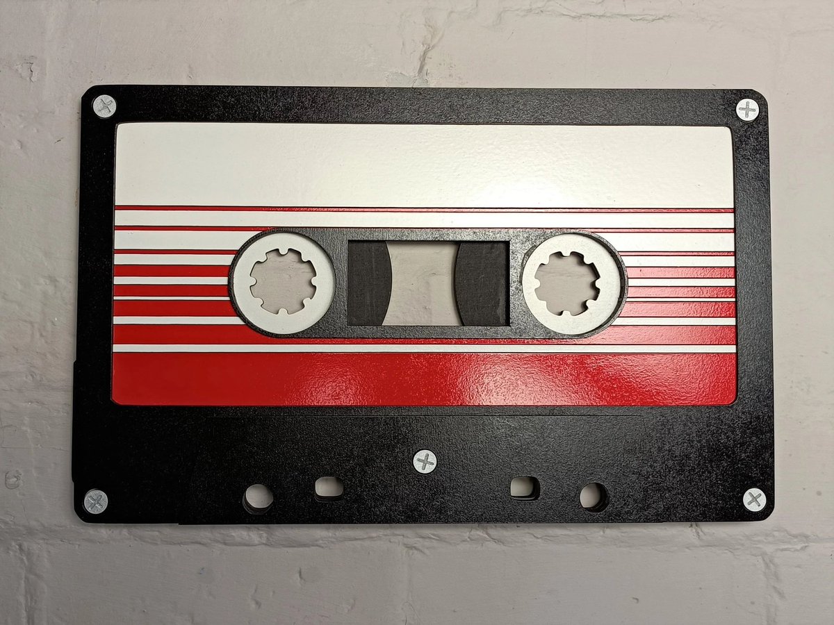 Modern dating:
I just want a man to woo me with a mix tape he has created, like in 1995. And FNM Easy should be somewhere in the mix.