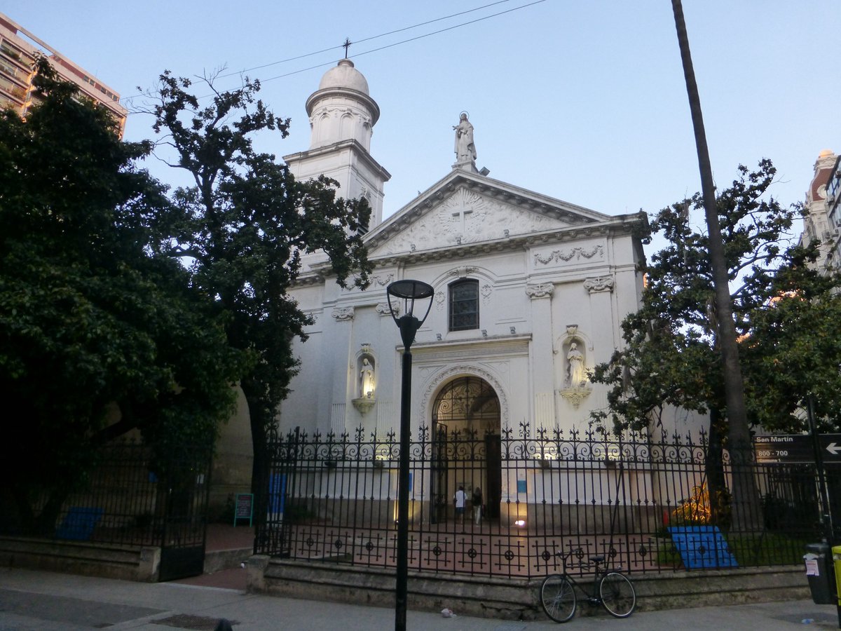 [San Nicolás] ¿Se practicaron exorcismos en el Convento de Santa Catalina durante el siglo XIX en Buenos Aires? 

Un inquietante hallazgo arqueológico durante una excavación de los últimos años hizo pensar en esta posibilidad. 🧵👇