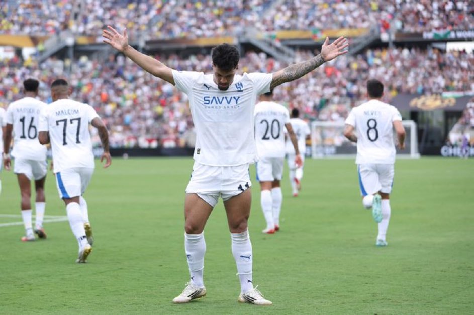 المباراة الثالثة على التوالي ليوناردو يسجل ⚽️

ـ باتشوكا المكسيكي
ـ مانشستر سيتي الإنجليزي
ـ فلومينينسي البرازيلي 

#فلومينينسي_الهلال 🇸🇦🇧🇷
#كأس_العالم_للأندية 🏆
#FIFAWC