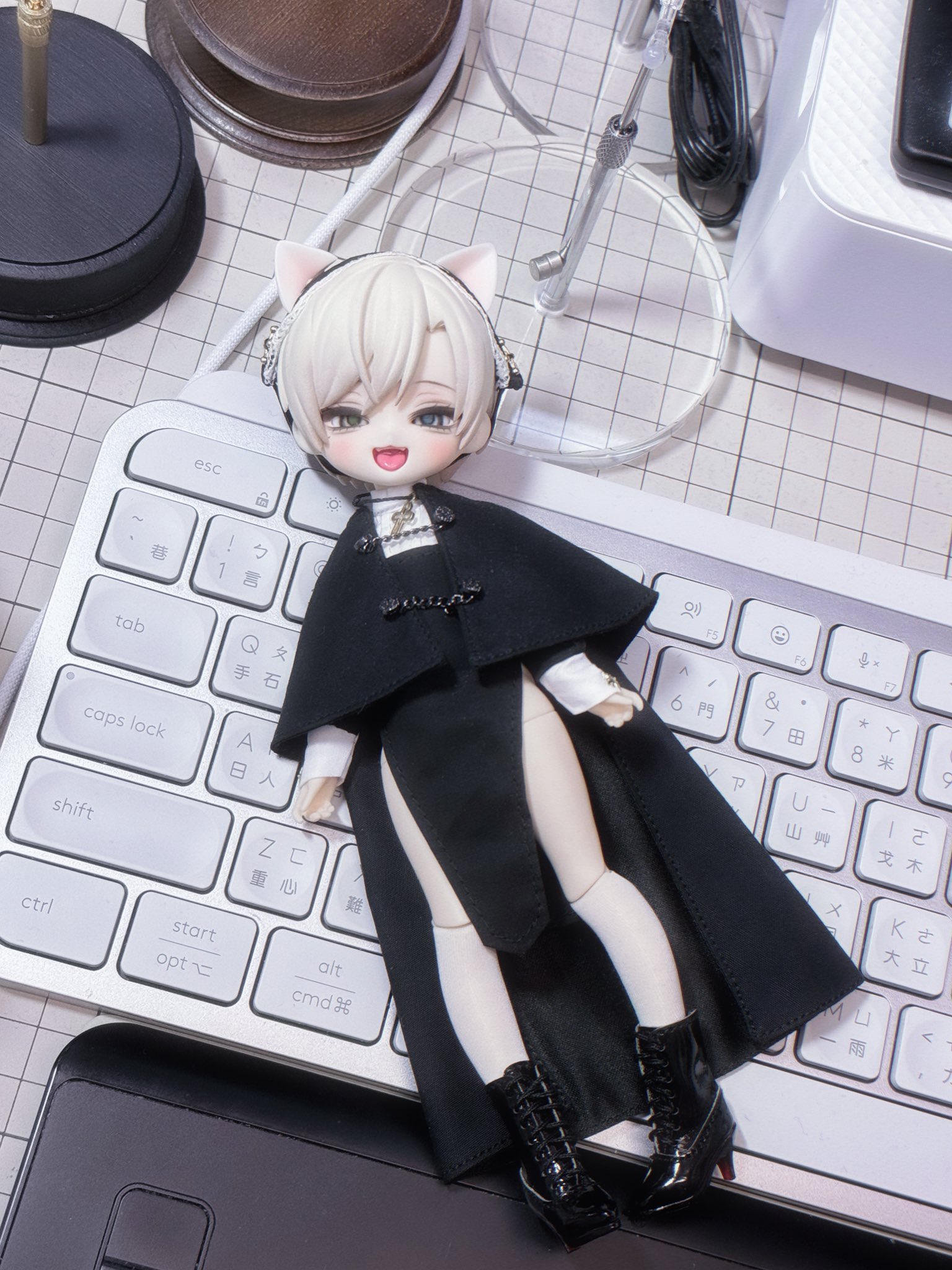 * antique sheep ✵ * ✵ * 黒い小さな 羊さん シュタイフ社黒い山羊/snuckiタグ付き jouet・おもちゃ