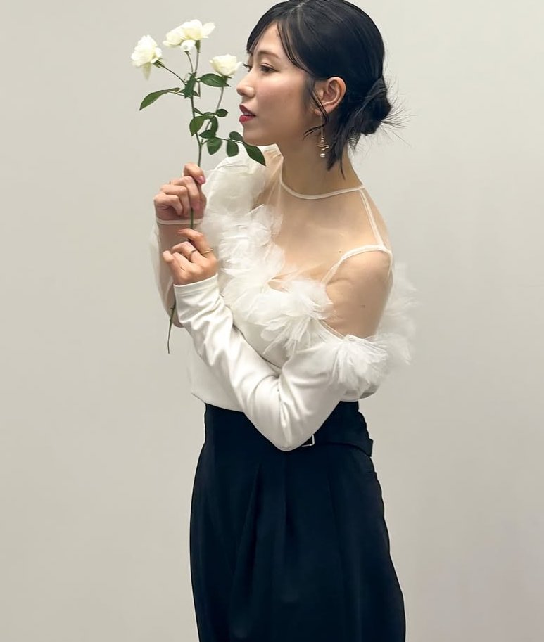 SjA5e's tweet photo. @j6sadlv4a773597 おはようございます😃本日も宜しくお願いします🙇
#元AKB48 
#横山由依 https://t.co/TFlFZ6DJRz