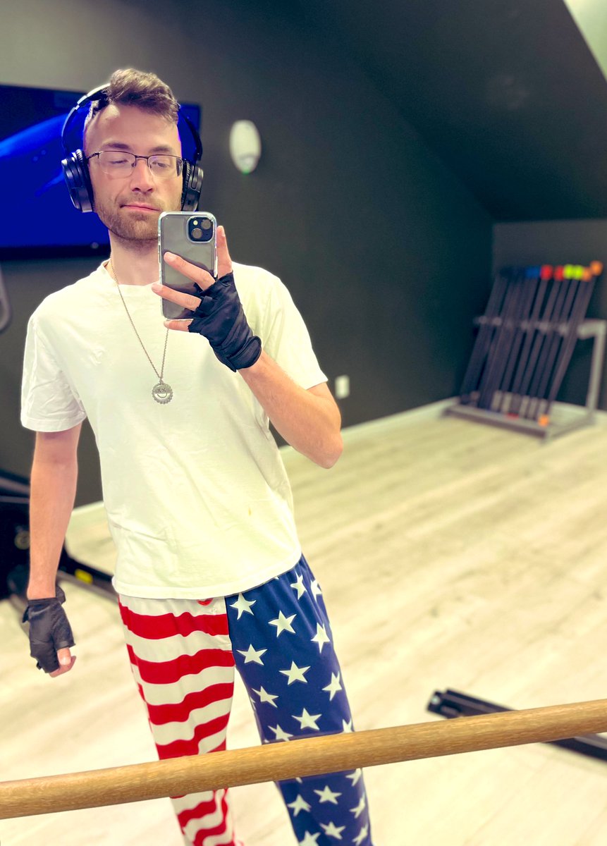 The 4th of July fit &amp; what inspired it.

Happy Independence Day 🇺🇸💪