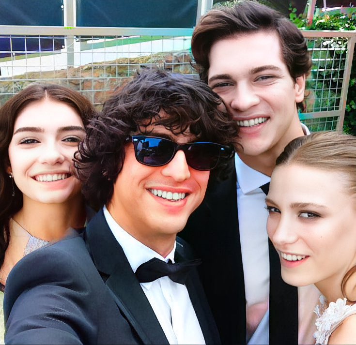 izem (@peanutjaam) on Twitter photo 