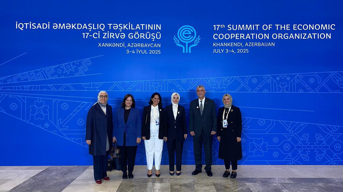 Sevilay TUNCER (@sevilay_tuncerr) on Twitter photo Ekonomik İşbirliği Teşkilatı 17’nci Zirvesi’ni can Azerbaycan’da gerçekleştirdik.
Zirvede Cumhurbaşkanımız Sayın <a href="/RTErdogan/">Recep Tayyip Erdoğan</a> ‘ın konuşmalarından iklim ve çevre konusunda öne çıkan bazı başlıklar ;
📌Türkiye olarak 2053 yılı için net sıfır emisyonu hedefine ulaşma ve yeşil Ekonomik İşbirliği Teşkilatı 17’nci Zirvesi’ni can Azerbaycan’da gerçekleştirdik.
Zirvede Cumhurbaşkanımız Sayın <a href="/RTErdogan/">Recep Tayyip Erdoğan</a> ‘ın konuşmalarından iklim ve çevre konusunda öne çıkan bazı başlıklar ;
📌Türkiye olarak 2053 yılı için net sıfır emisyonu hedefine ulaşma ve yeşil