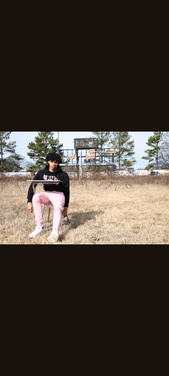 Creatives Content: Fashion Shoot <a href="/kurlyheadtrell/">🥀 KurlyHeadTrell👑</a>

Shot by QB