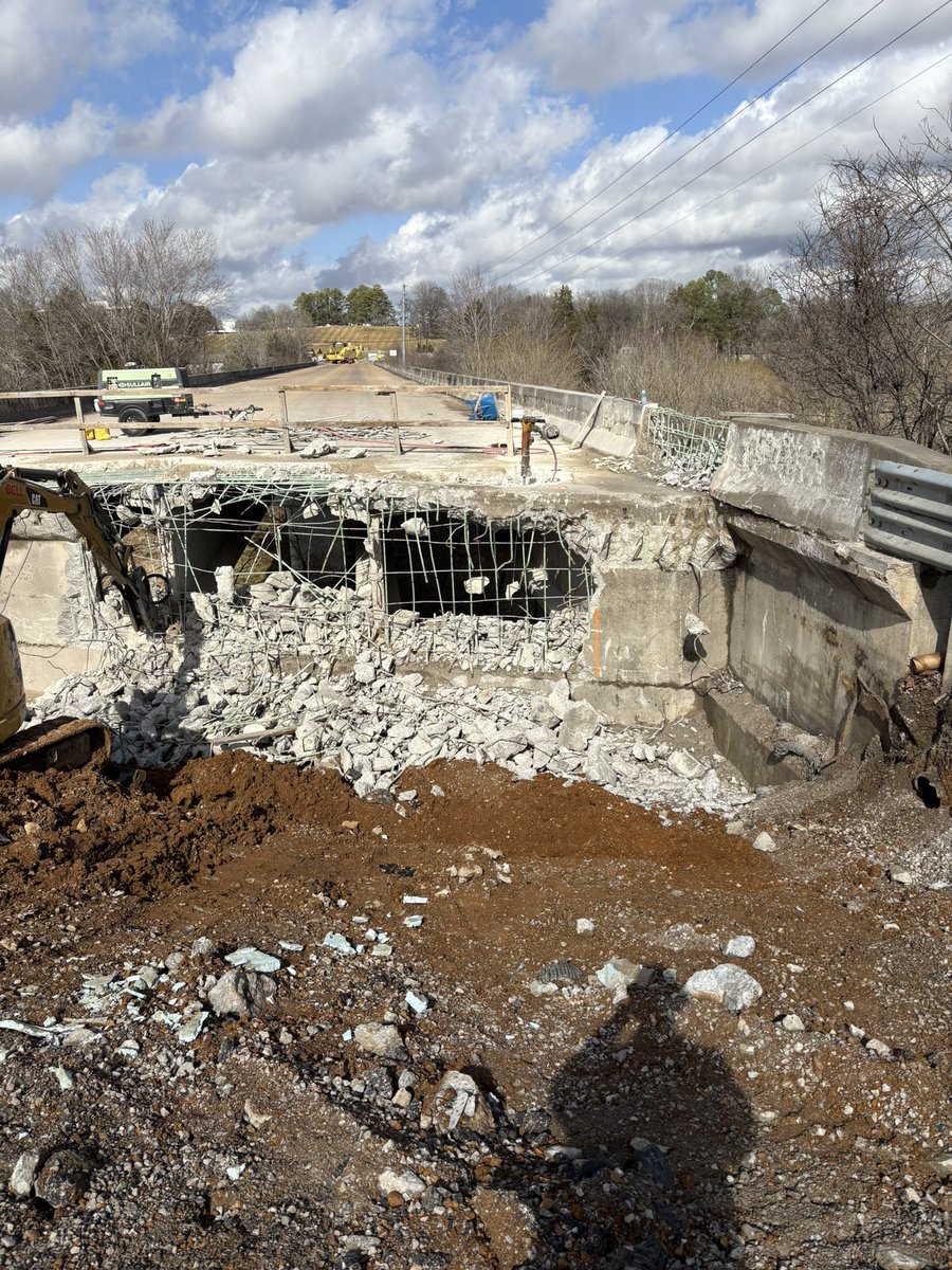 hunter_j0nes's tweet photo. @HoffmanTactical Demoing half a bridge in Tennessee. https://t.co/H03D66MT31