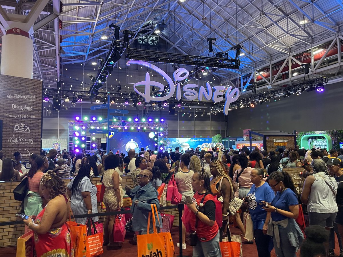 Keith Spera (@keithspera) on Twitter photo The Coke, Disney and Progressive activations <a href="/essencefest/">ESSENCE Festival</a> daytime at the convention center The Coke, Disney and Progressive activations <a href="/essencefest/">ESSENCE Festival</a> daytime at the convention center