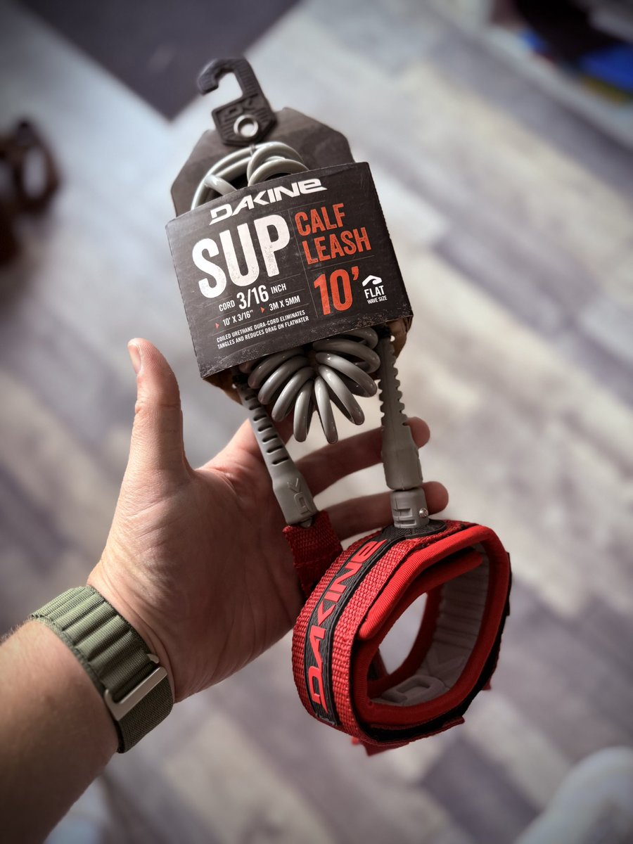 Told my wife it was for the bedroom…
Just didn’t want to get in trouble for buying more Paddelboarding stuff 😅

#PaddleBoarding #Sup #AdventurePaddling