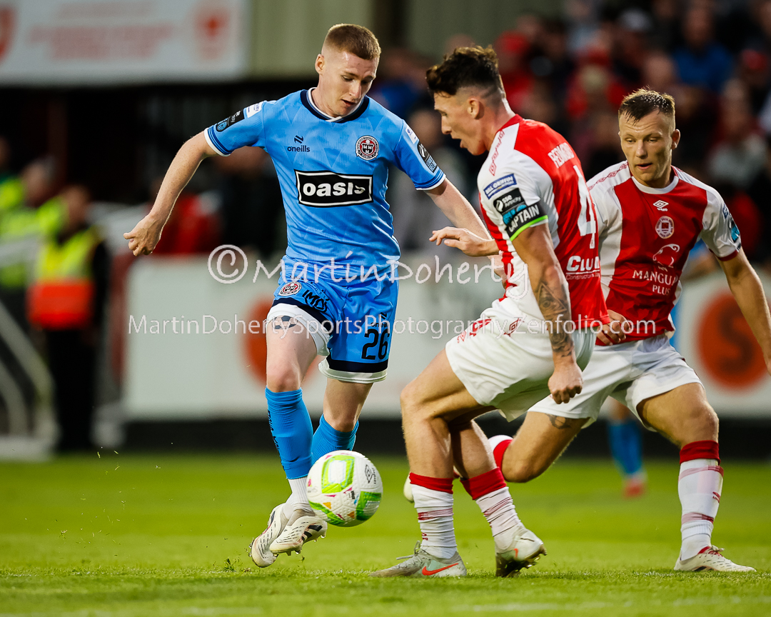 FT: <a href="/stpatsfc/">St Patrick's Athletic FC</a> 0-0 <a href="/bfcdublin/">Bohemian Football Club</a> <a href="/ExtratimeNews/">extratime.com</a> <a href="/DublinGazette/">Dublin Gazette Newspapers</a> <a href="/LeagueofIreland/">League of Ireland</a> <a href="/FAIreland/">FAIreland</a> <a href="/oasis/">Oasis</a>  <a href="/BohsPhoenix/">The Bohs Phoenix ™</a> <a href="/VMSportIE/">Virgin Media Sport</a> <a href="/CanonUKandIE/">Canon UK and Ireland</a>  #Bohs #LOI #Dublin8