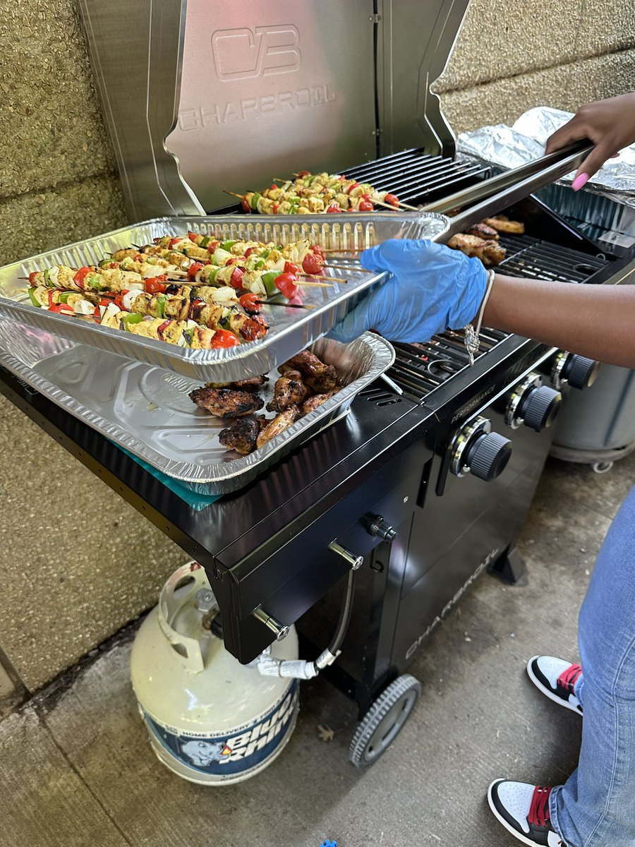 Lora (@isolanolora) on Twitter photo 1597 celebrating 4th of July and taking care of the team!!' A lil bbq and pot luck!! Thank you team <a href="/SamCharles07/">Sam Charles</a> <a href="/AlfredoArllno/">Alfredo Arellano</a> <a href="/TasiaT86/">TasiaThomas💕</a> <a href="/Bill_Minett/">Bill Minett</a> <a href="/dficken472/">Dylan Ficken</a> <a href="/GeorgeArias_HR/">George Arias</a> 1597 celebrating 4th of July and taking care of the team!!' A lil bbq and pot luck!! Thank you team <a href="/SamCharles07/">Sam Charles</a> <a href="/AlfredoArllno/">Alfredo Arellano</a> <a href="/TasiaT86/">TasiaThomas💕</a> <a href="/Bill_Minett/">Bill Minett</a> <a href="/dficken472/">Dylan Ficken</a> <a href="/GeorgeArias_HR/">George Arias</a>
