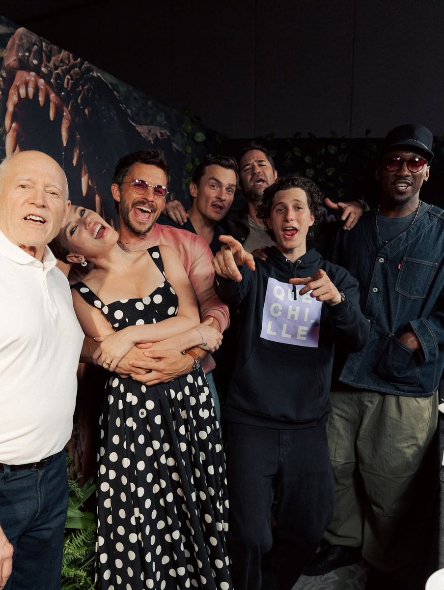 Más fotos de Scarlett Johansson en México!

📸: robegrill