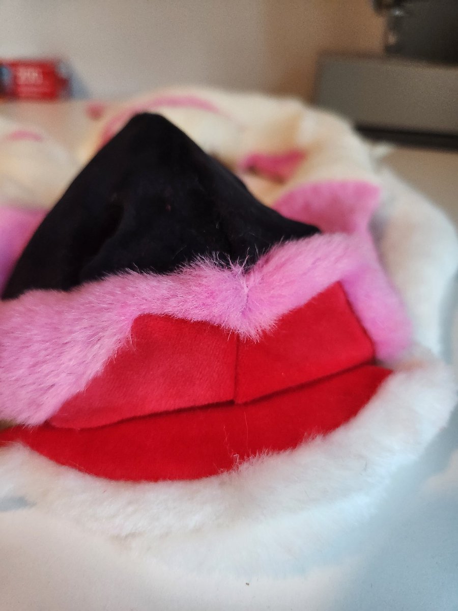 Probably the best WIP photo I've ever taken of a fursuit