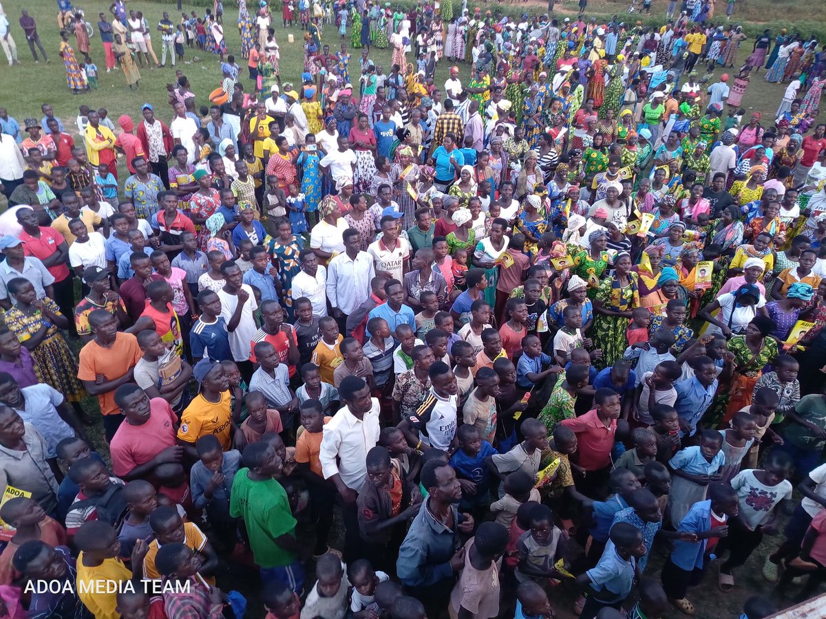 AdoaMediaTeam's tweet photo. Thousands Welcome Hon. Adoa Hellen In Labor Sub County. Day 3 of her NRM Primary campaign saw an outpouring of support as Hon @HellenAdoa connects with the people, sharing her vision for Serere District. The love is clear.

#AdoaHellen2026 #NRM #SerereDistrict https://t.co/IVFe26mFx7