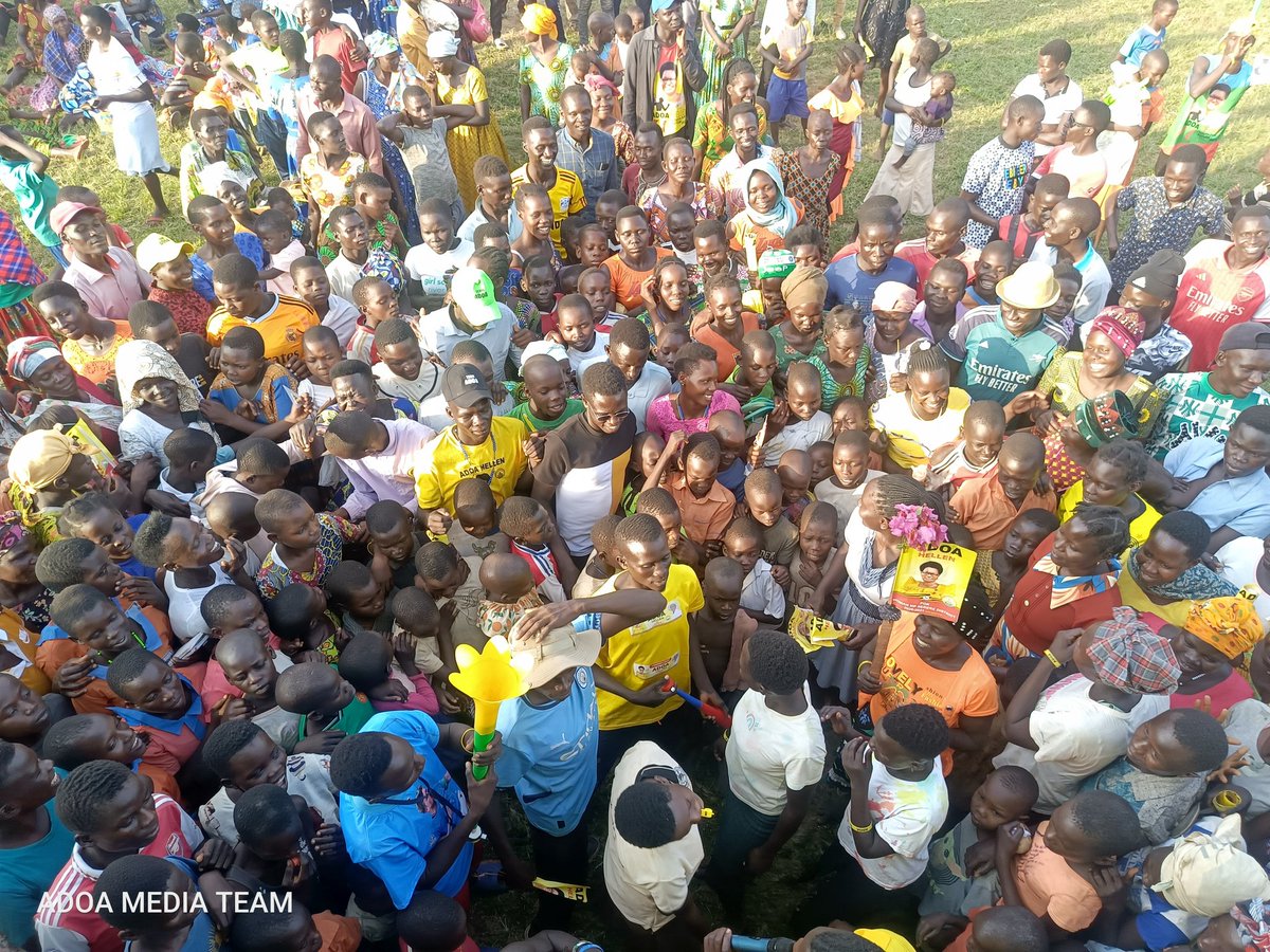 AdoaMediaTeam's tweet photo. Thousands Welcome Hon. Adoa Hellen In Labor Sub County. Day 3 of her NRM Primary campaign saw an outpouring of support as Hon @HellenAdoa connects with the people, sharing her vision for Serere District. The love is clear.

#AdoaHellen2026 #NRM #SerereDistrict https://t.co/IVFe26mFx7