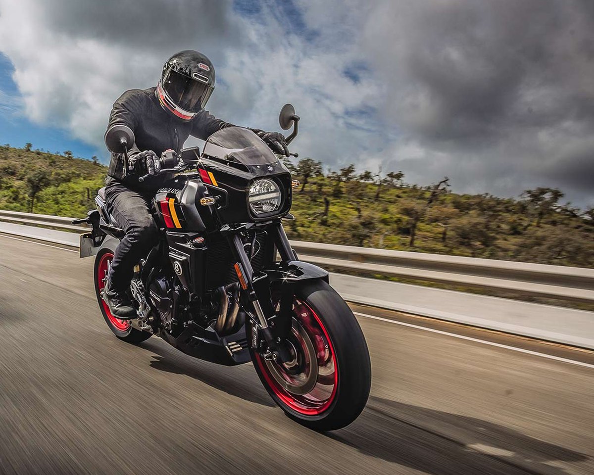 Suzuki proudly introduces the GSX-8T and GSX-8TT, two new entries that blend timeless design with cutting-edge performance.

suzukicycles.com/street/2026/gs… or suzukicycles.com/street/2026/gs…

*European model shown.

#Suzuki #SuzukiCycles #GSX8T #GSX8TT